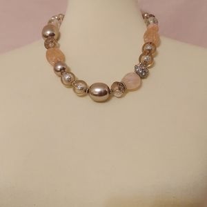 ‼️3 for $20‼️  New York & Company Light Pink/Peach Beaded Statement Necklace